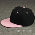 Hat con cappellone a snapback personalizzato con logo semplice semplice